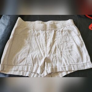 Maurices Women's Tan Shorts